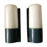 Pair of Bauhaus appliques in Bakelite and white opaline around 1950