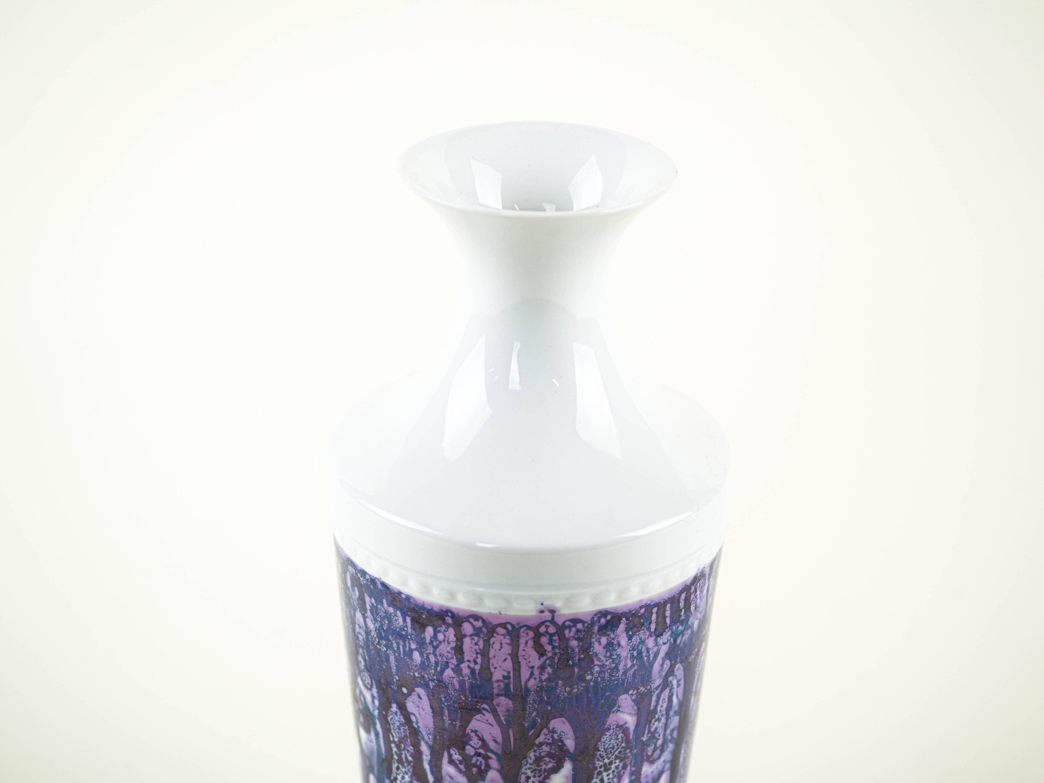 Porcelain vase, 1970s, made in Europe