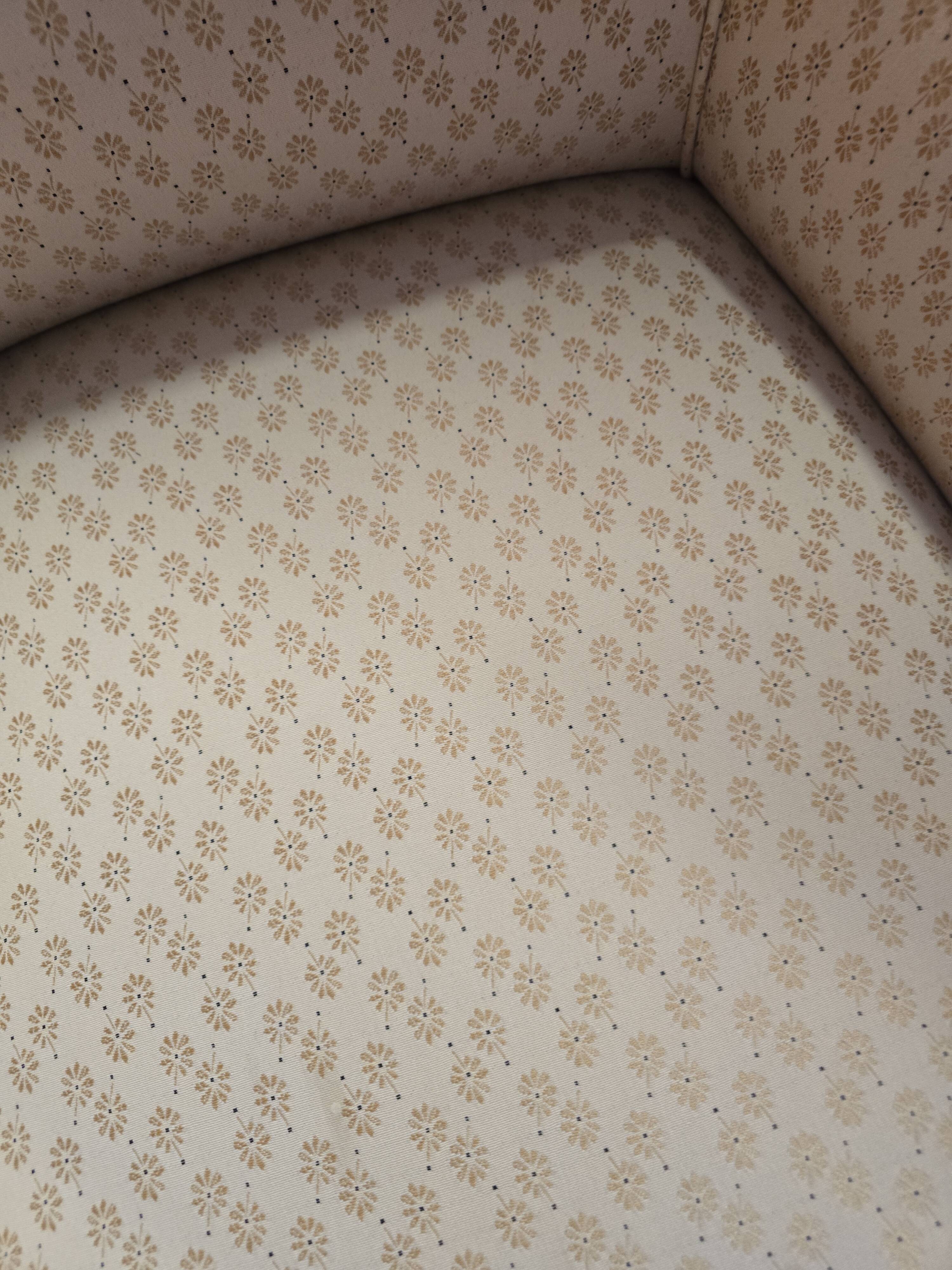 Paire de fauteuils crapaud