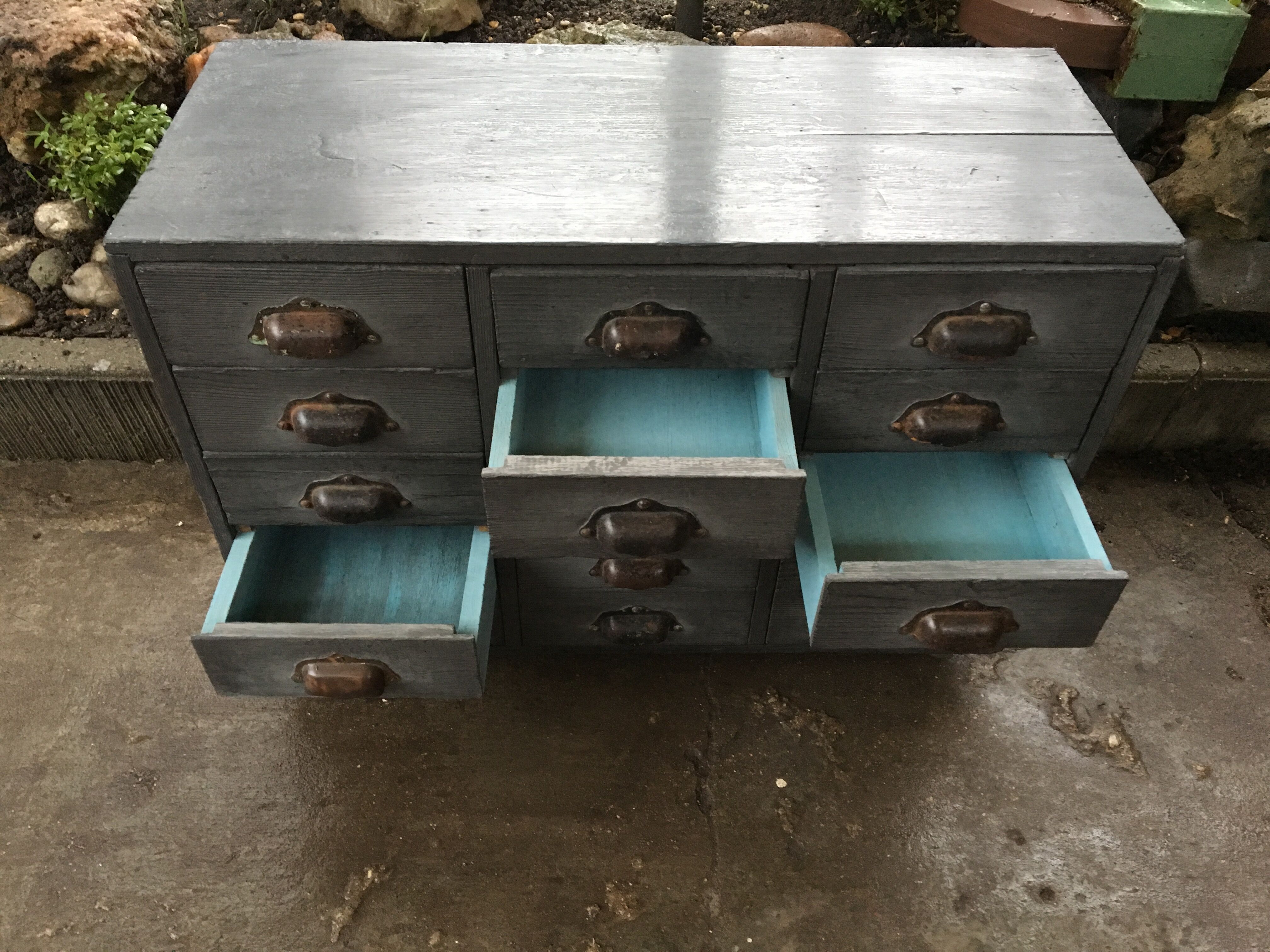 Furniture business with drawers