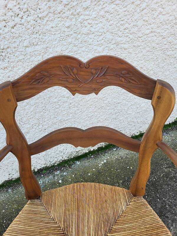 Provencal straw armchair in walnut