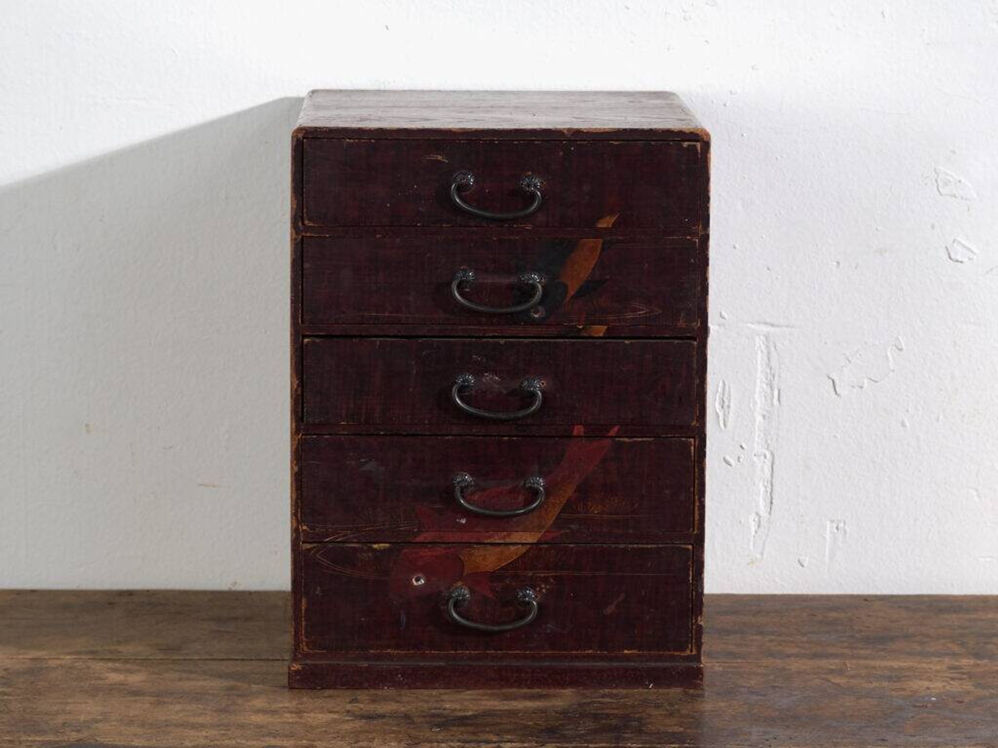 Antique Japanese lacquered kodansu with five drawers – Japan, circa 1900
