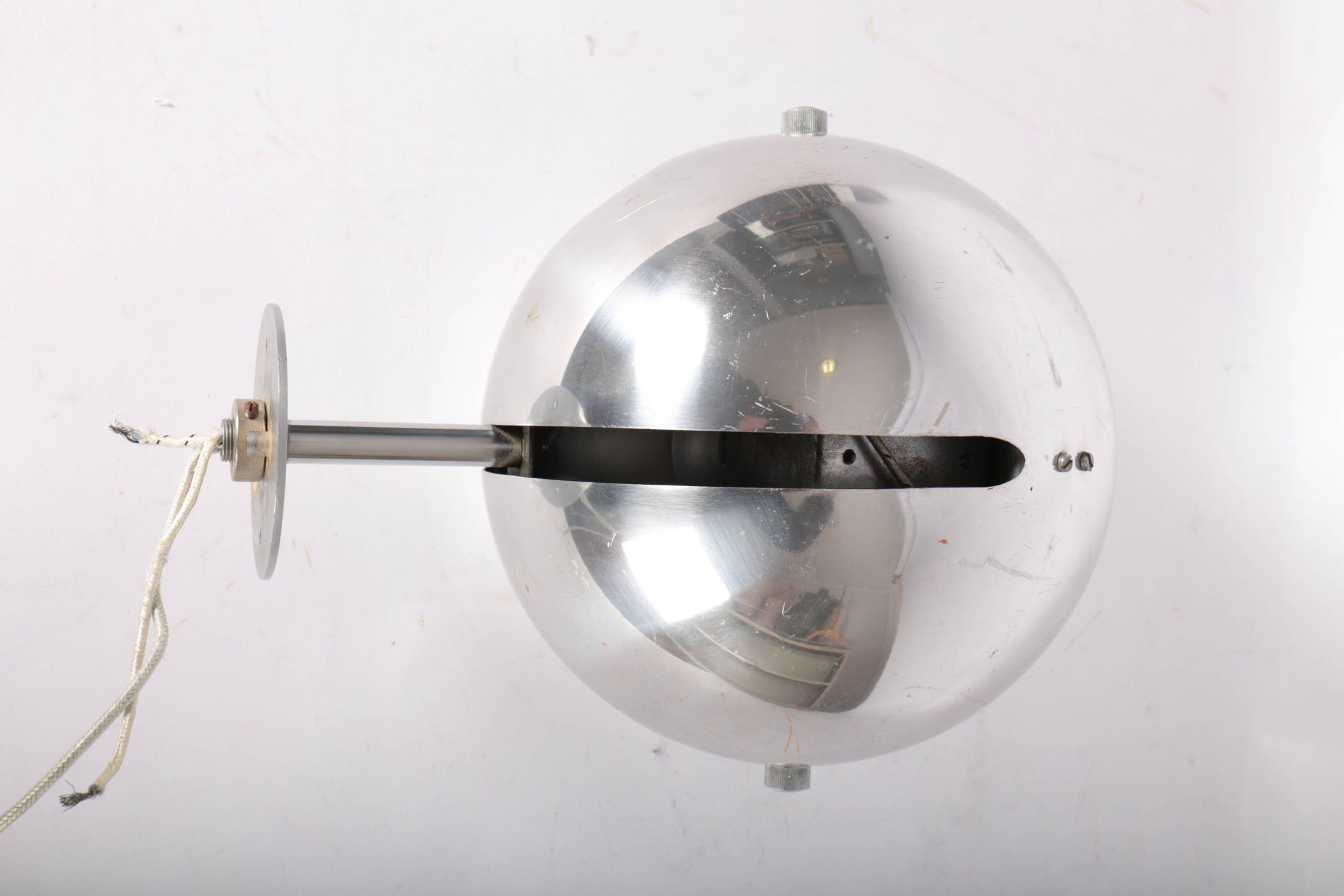 Applique eyeball par Ejner Graae & Henning Helger pour Louis Poulsen