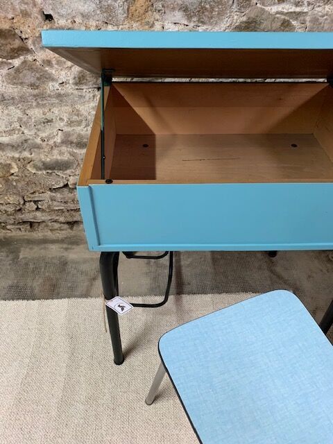 School desk set and formica chair