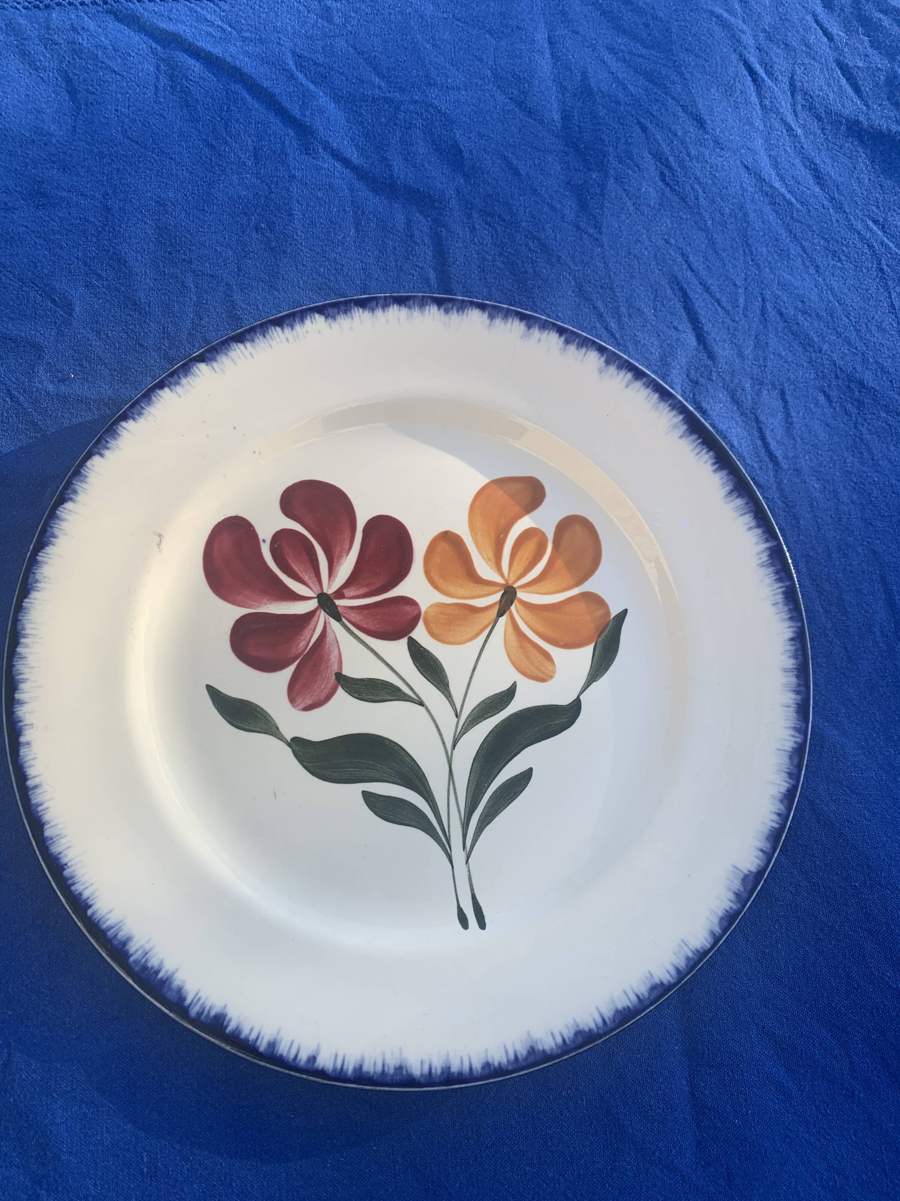Cake dish E. Charbonnier, Salins, Terre de Fer, countryside model, made in France, flower motif