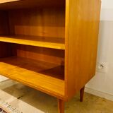 Small thread / shelves