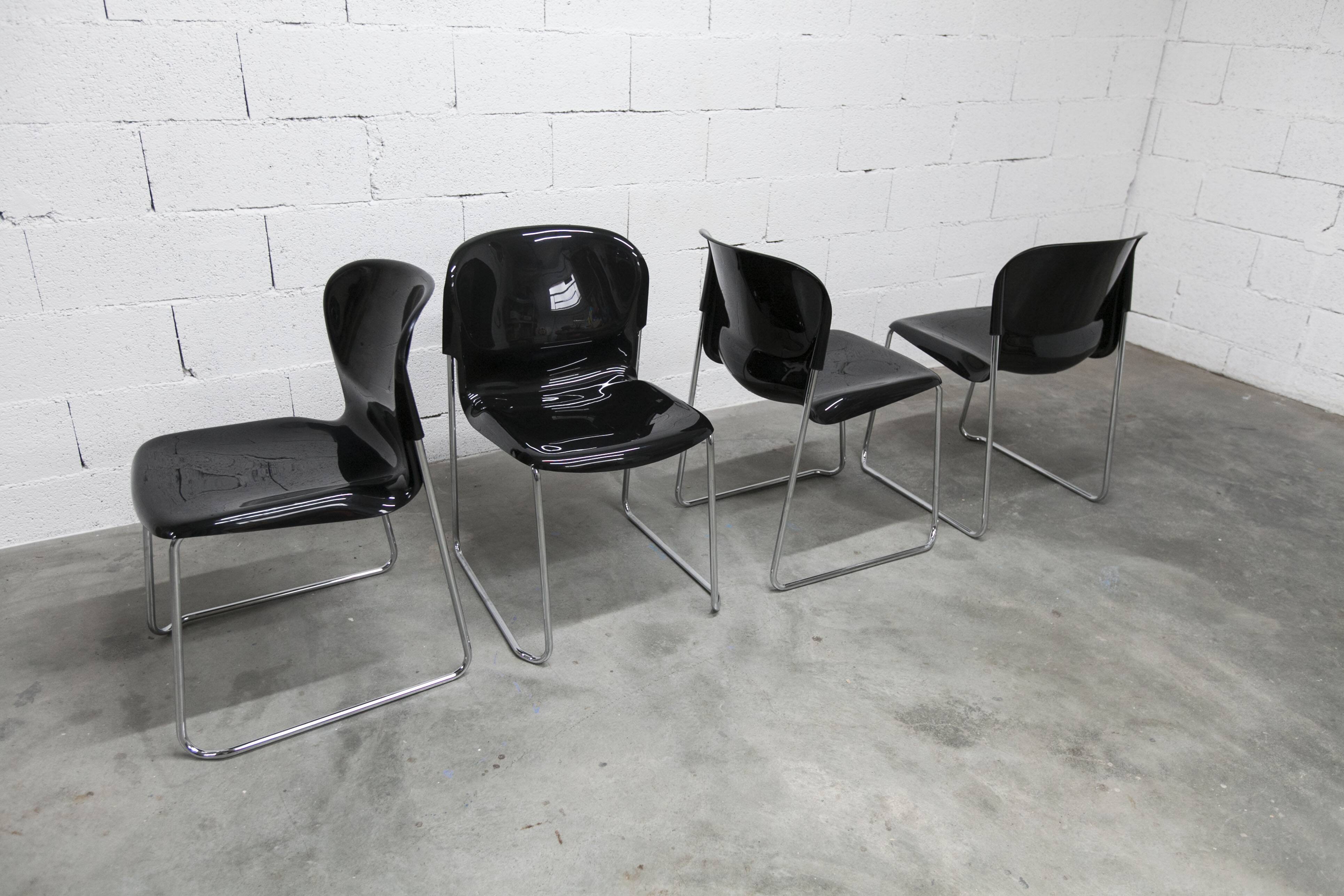 Set of 29 stackable SM400 chairs designed by Gerd Lange in 1980 by Drabert