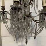 Lustre "Fontaine " de style Louis XV en bronze et pampilles XX siècle
