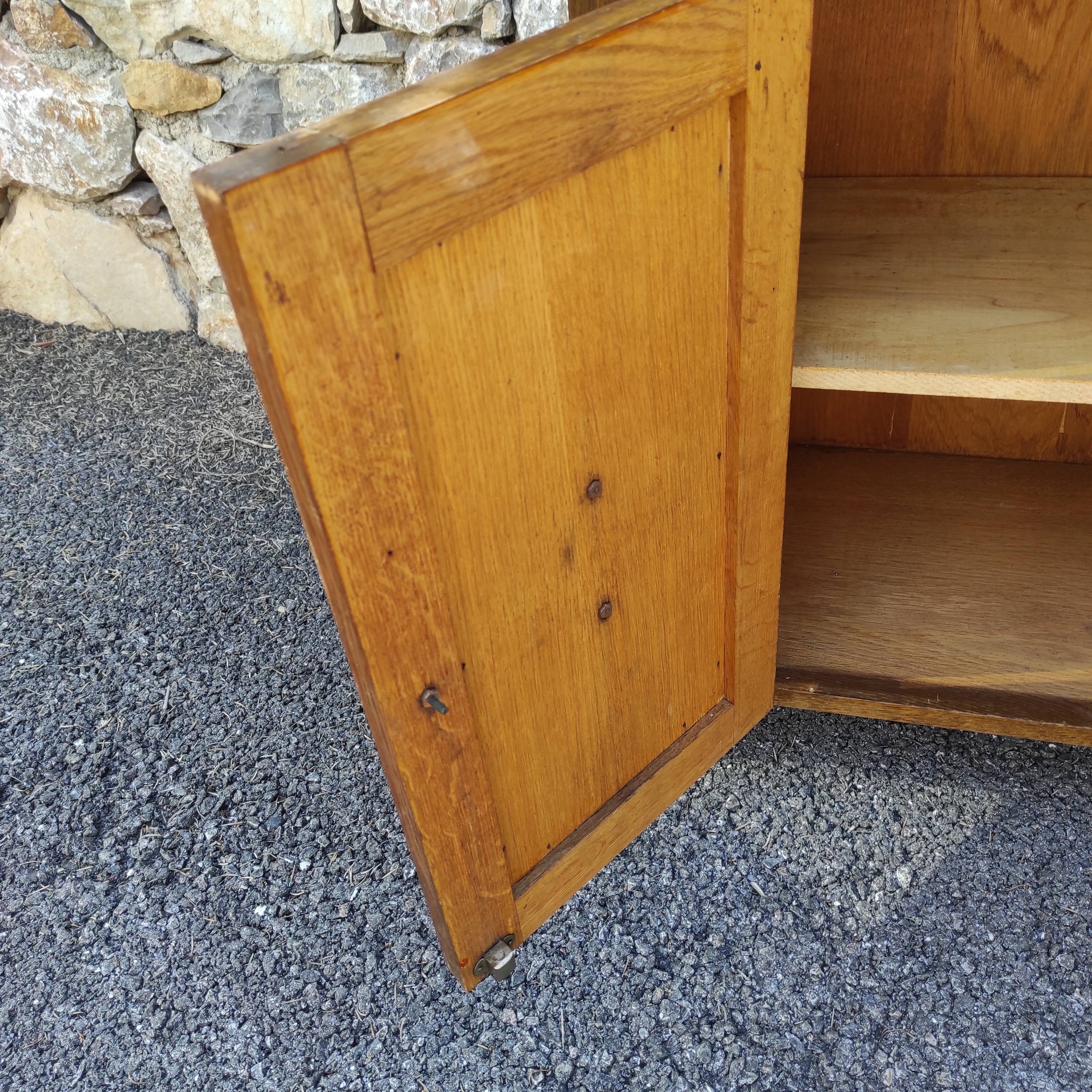 2-DOOR CABINET with central shelf circa 1940/1950