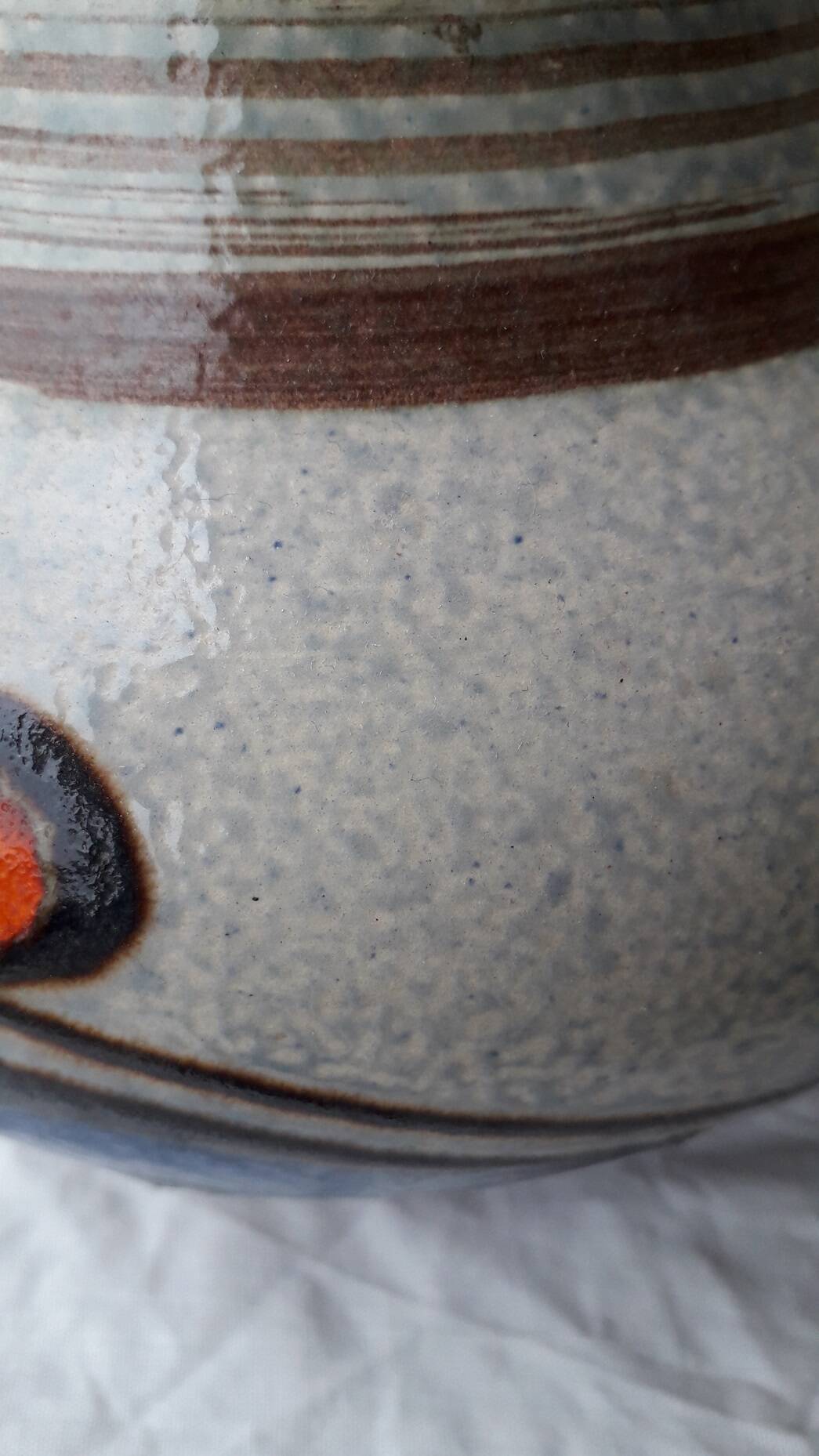 Ceramic vase 70