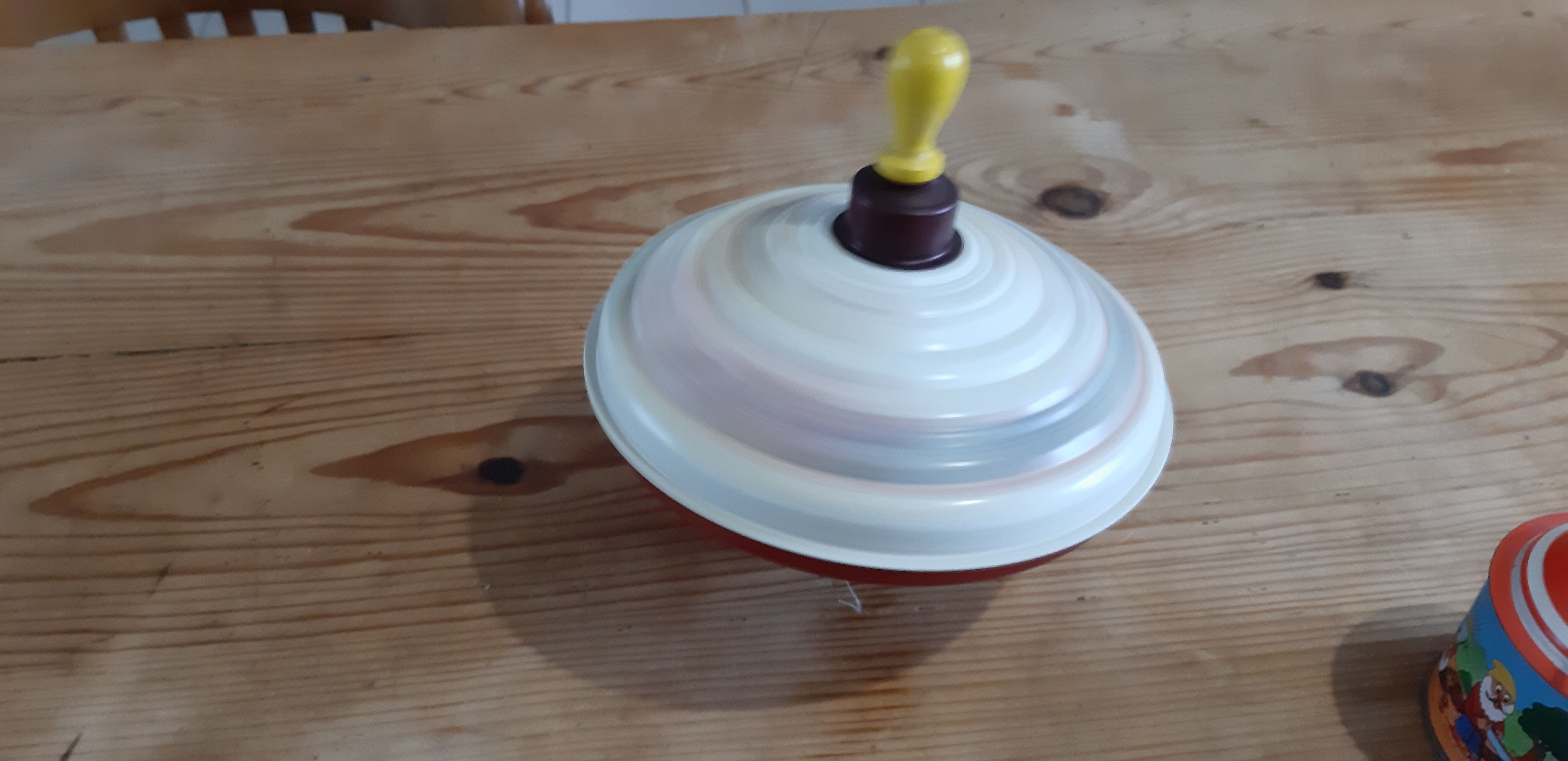 2 toys of the 50s, by Lorenz Bolz