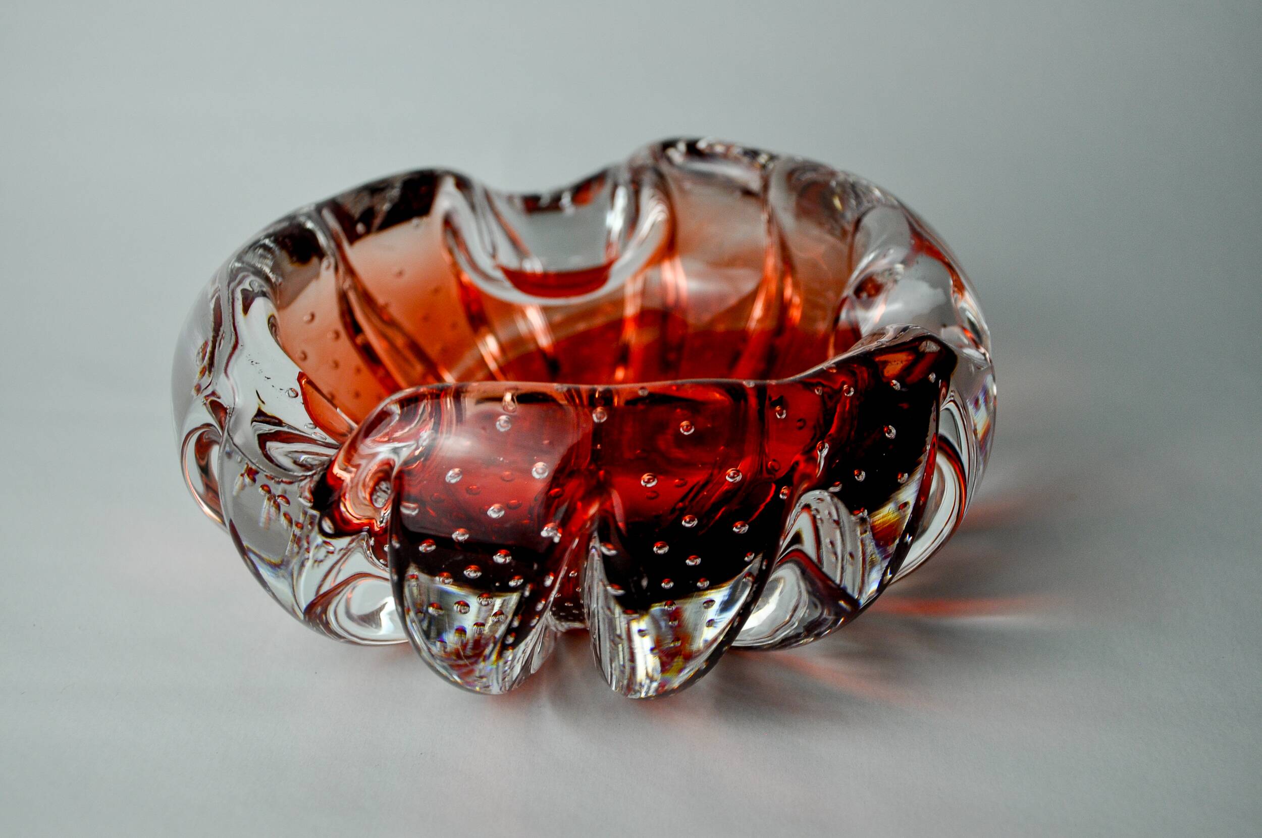 Sommerso bubbles pocket by Flavio Poli for Seguso, red Murano glass, Italy, 1970