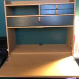 Gaston Harto desk