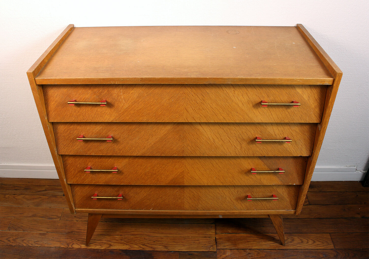 Vintage chest of drawers