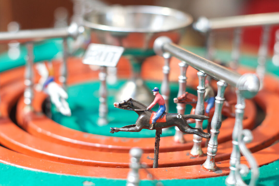 Lottery game France 1900'