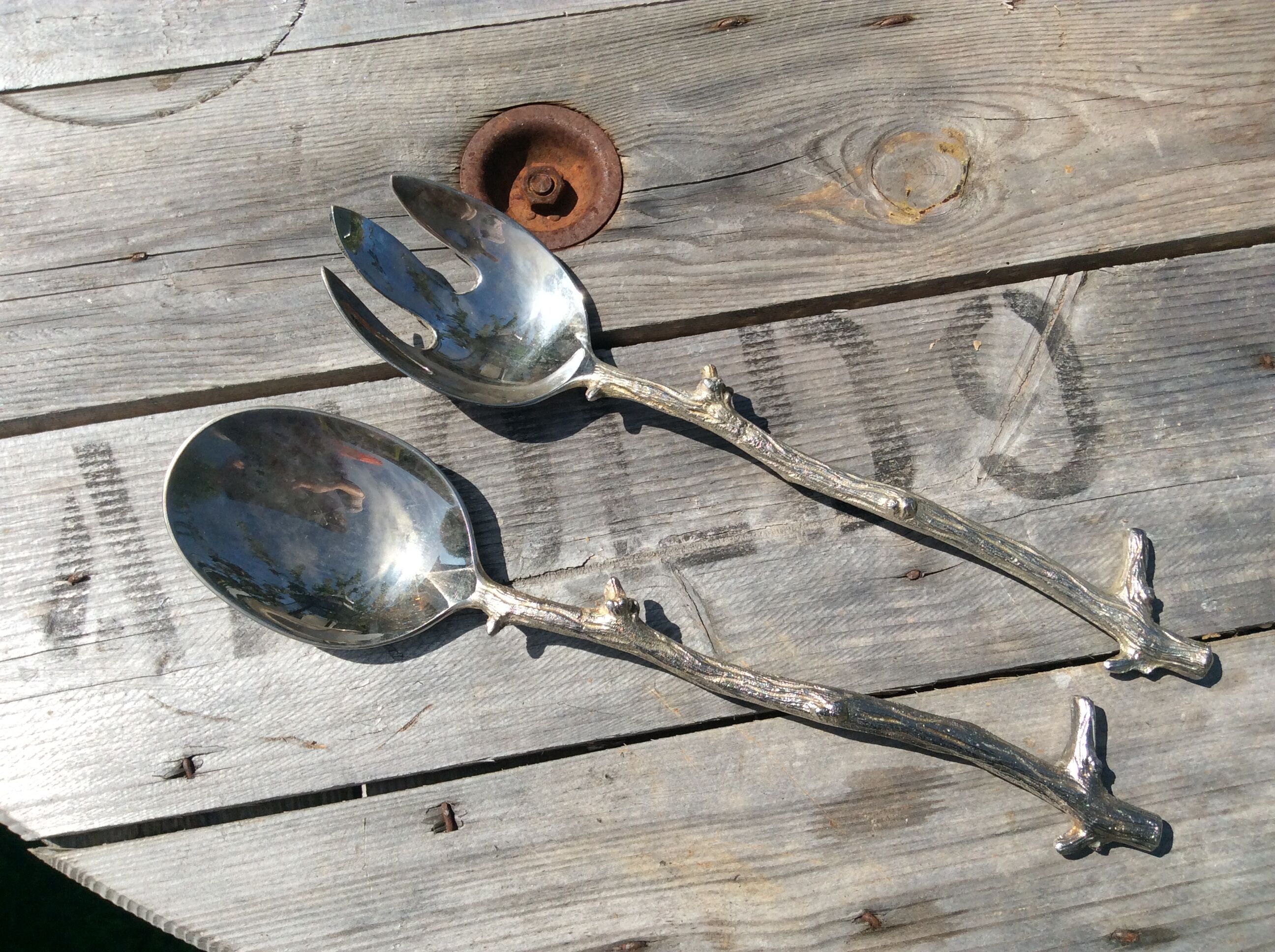 Silver metal salad cutlery