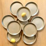 10 flat stoneware plates