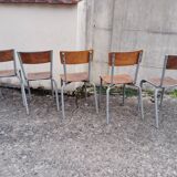 Set 9 chaises d'école ancienne dépareillées