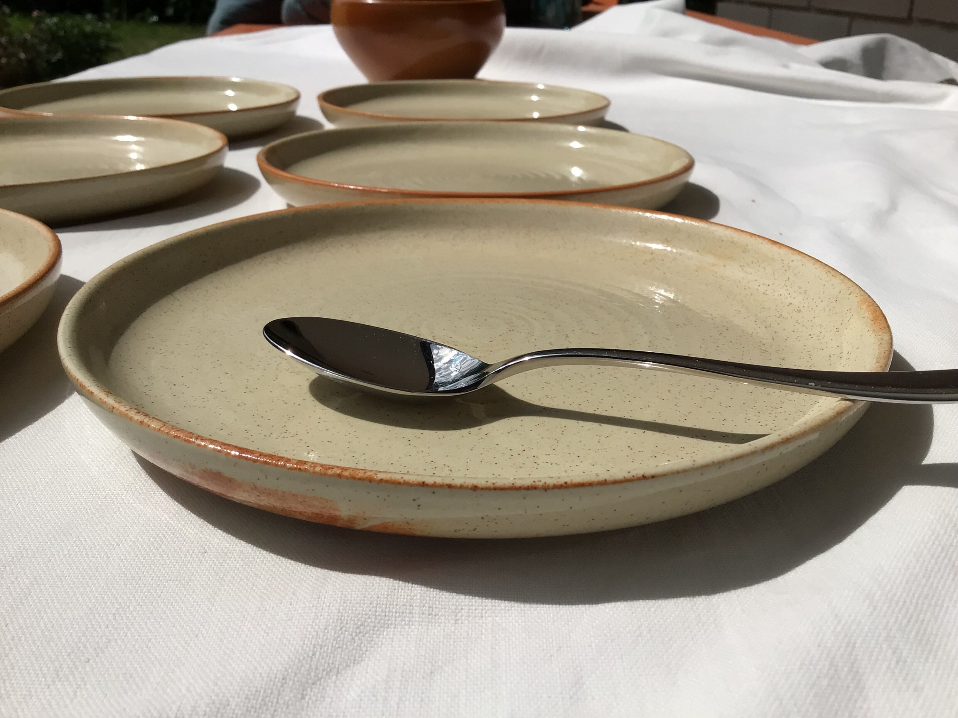 6 Plates dessert Beige sandstone red edge diameter 18cm