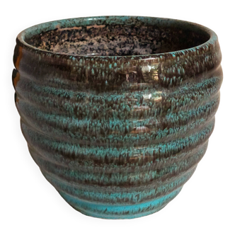 Ceramic planter with speckled enamel gadroons from the 1940s