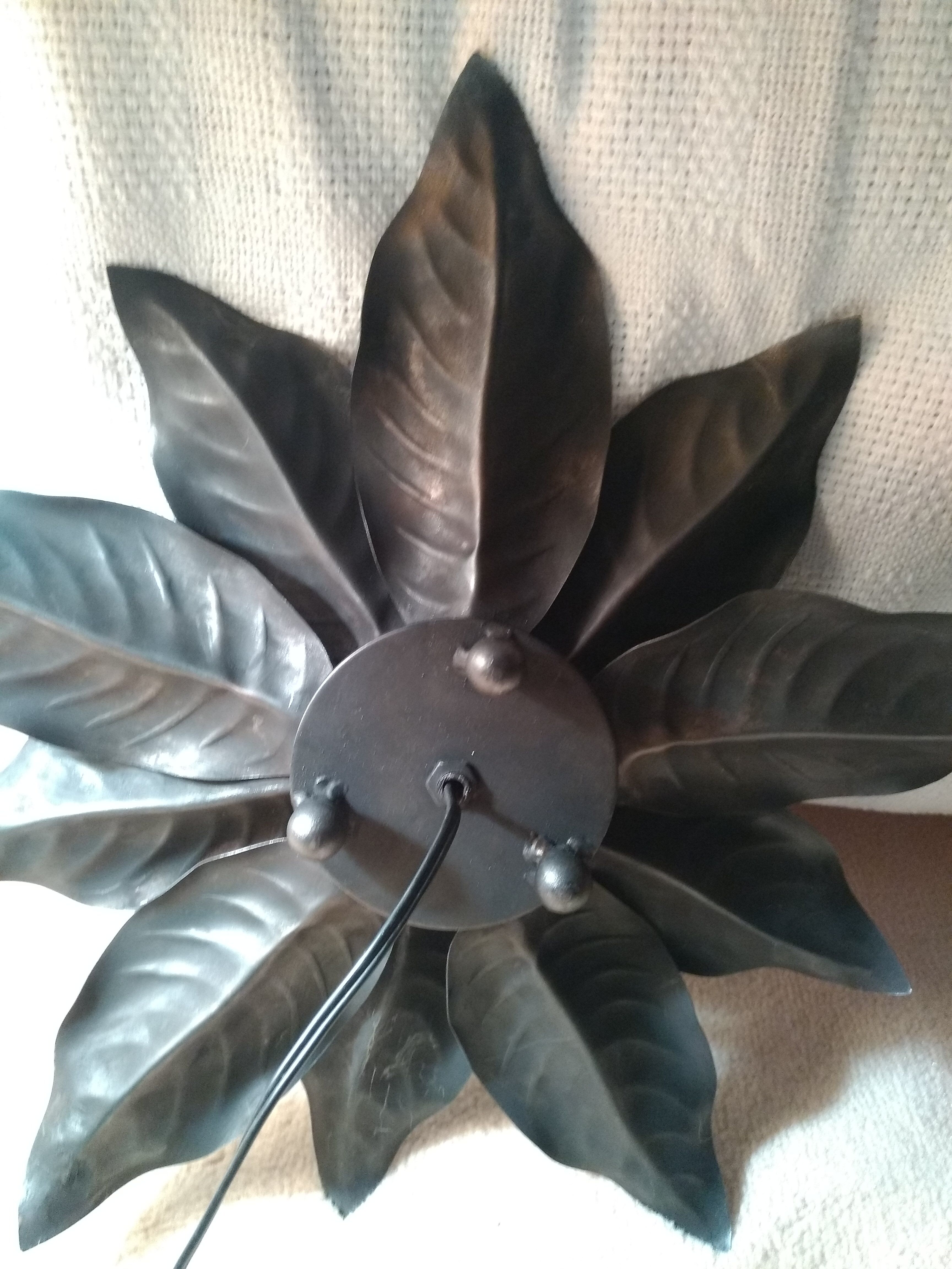 Vintage flower lamp globe in spotted glass