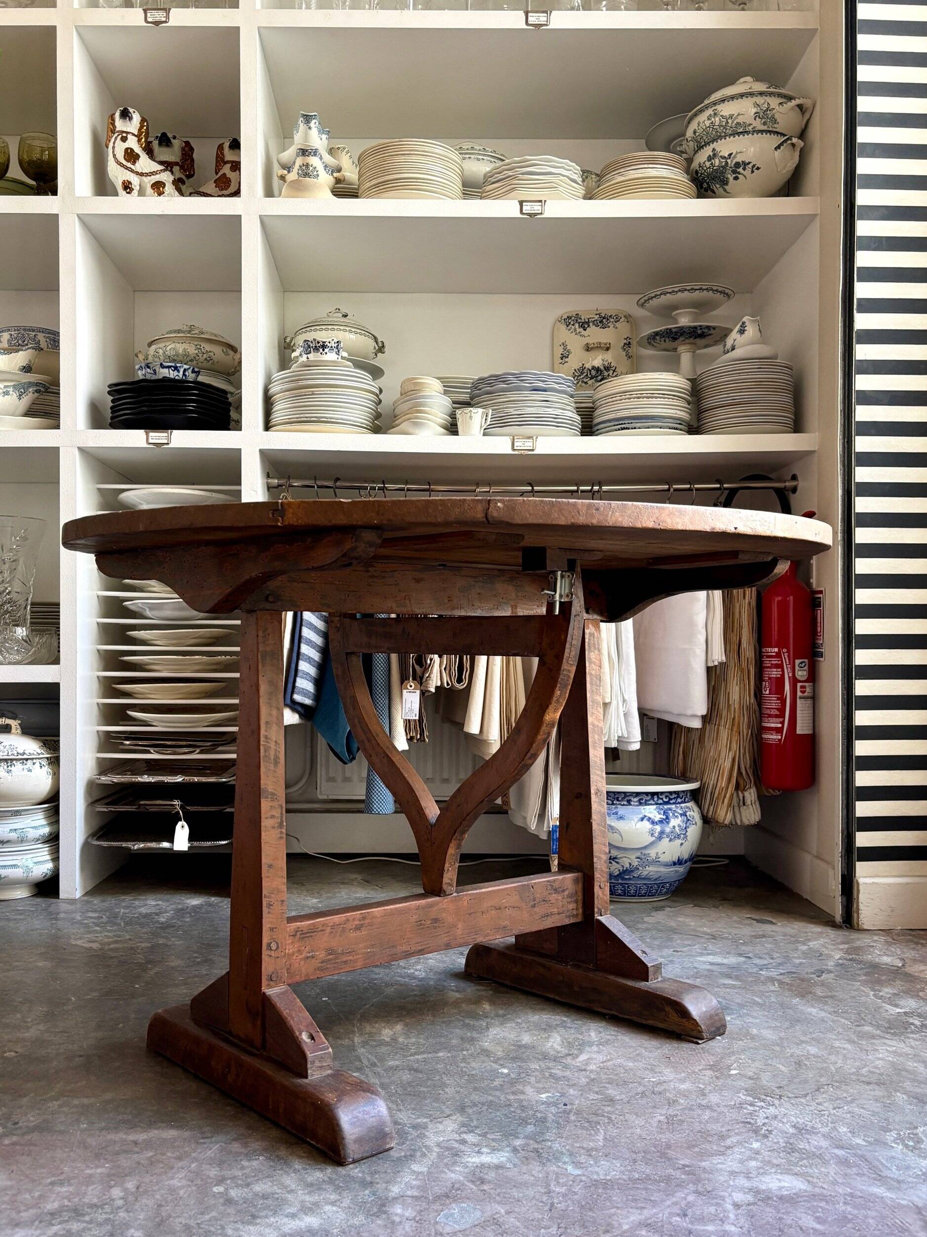 Winemaker's table in wood