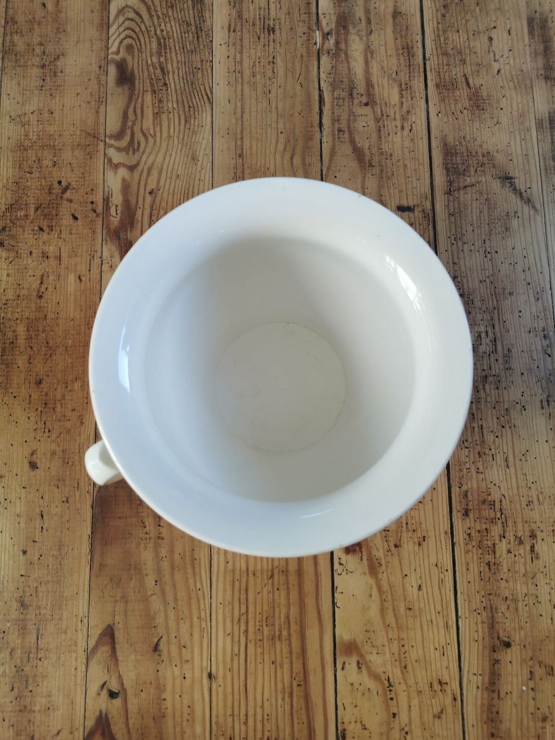 Old Digoin night vase