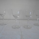 Lot 4 glasses with chiseled crystal water Height 15.8 cm Diameter edge sup. 8.8 cm