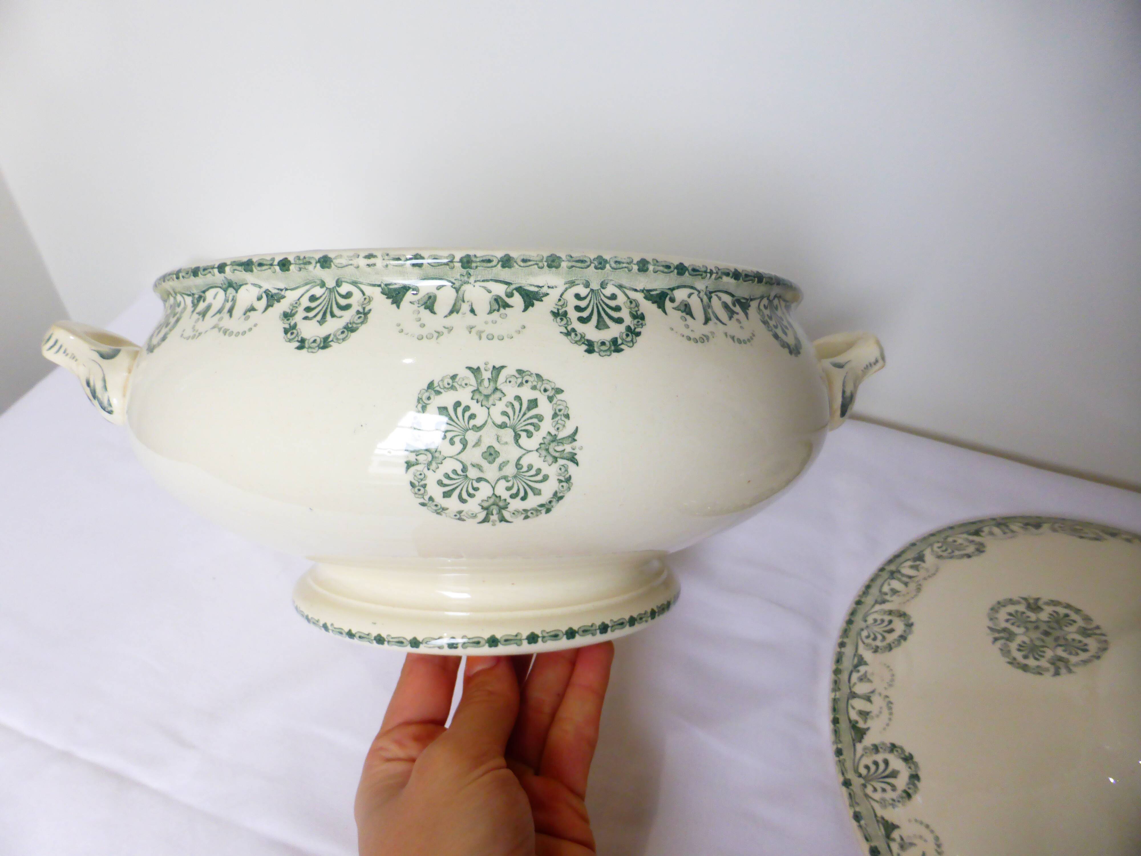 1 tureen in baker's iron clay model Iena 221039