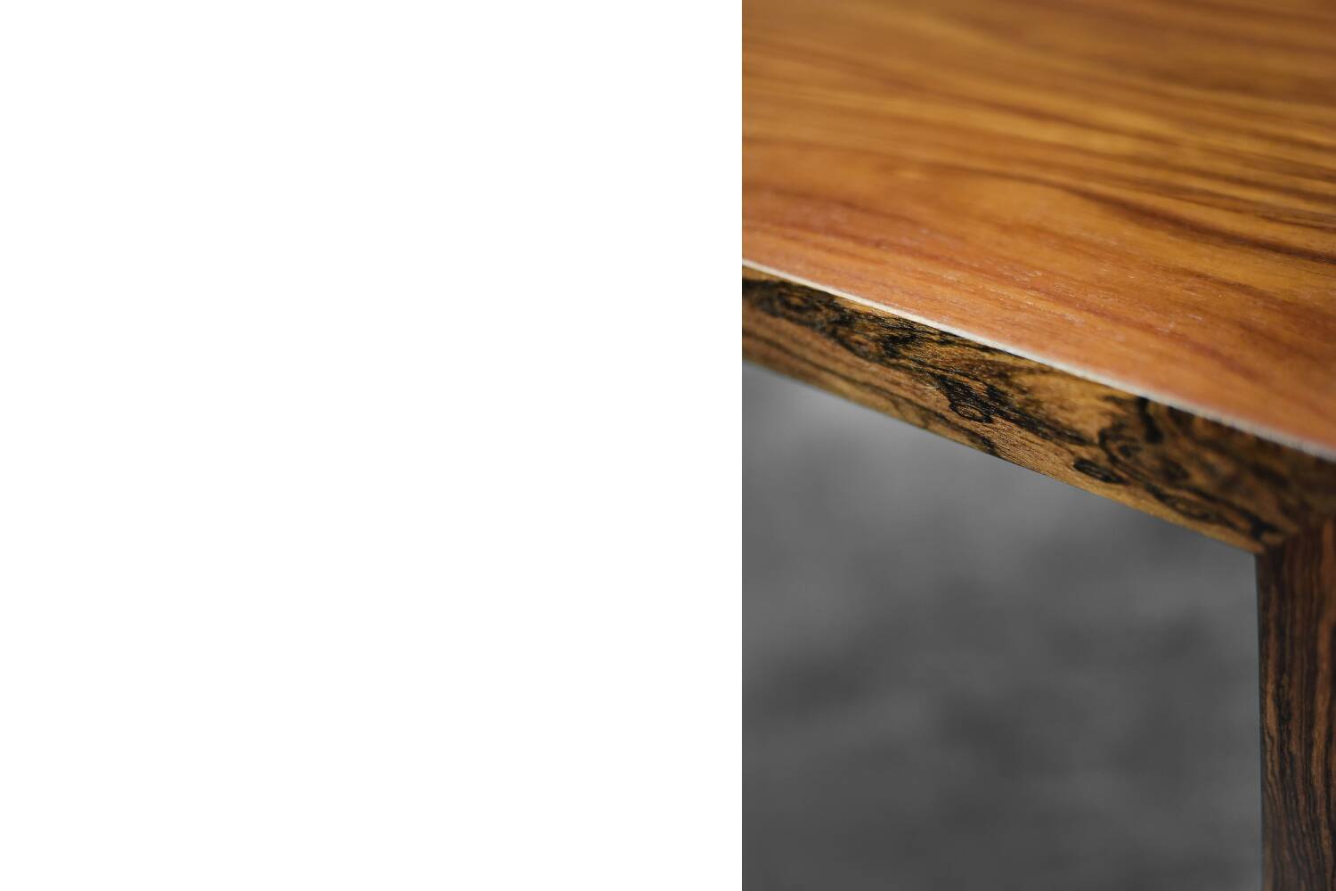 Vintage Classic Mid-Century Scandinavian Modern Rosewood Coffee Table