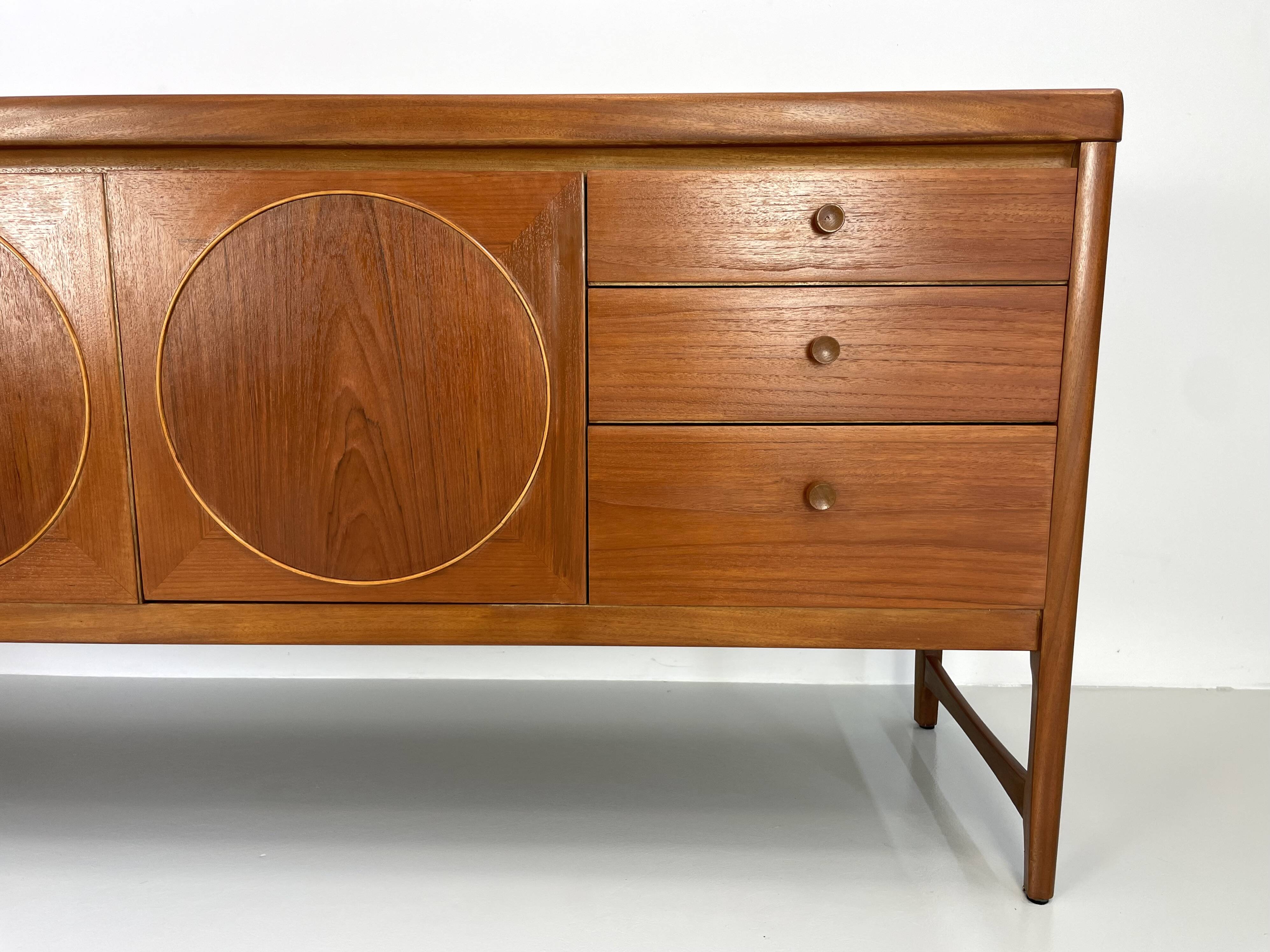 Vintage Sideboard Nathan Circle
