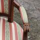 Paire de fauteuils cabriolets de style Louis XVI
