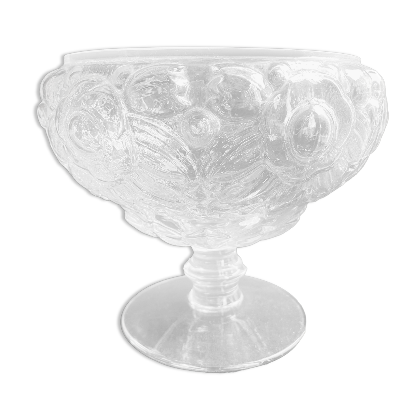 Fruit cup in molded crystal