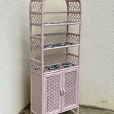 Étagère en rotin rose poudrée