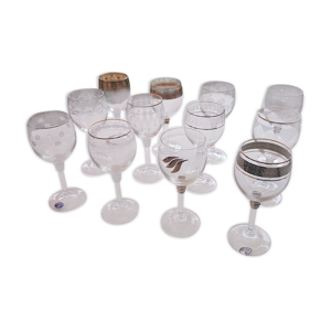 Set de 12 verres en cristal