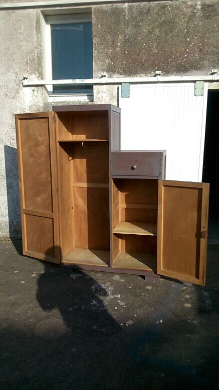 Vintage workshop vestiary