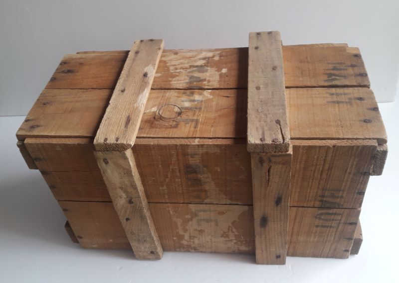 Transport case L58xD30,5xH34cm wood storage