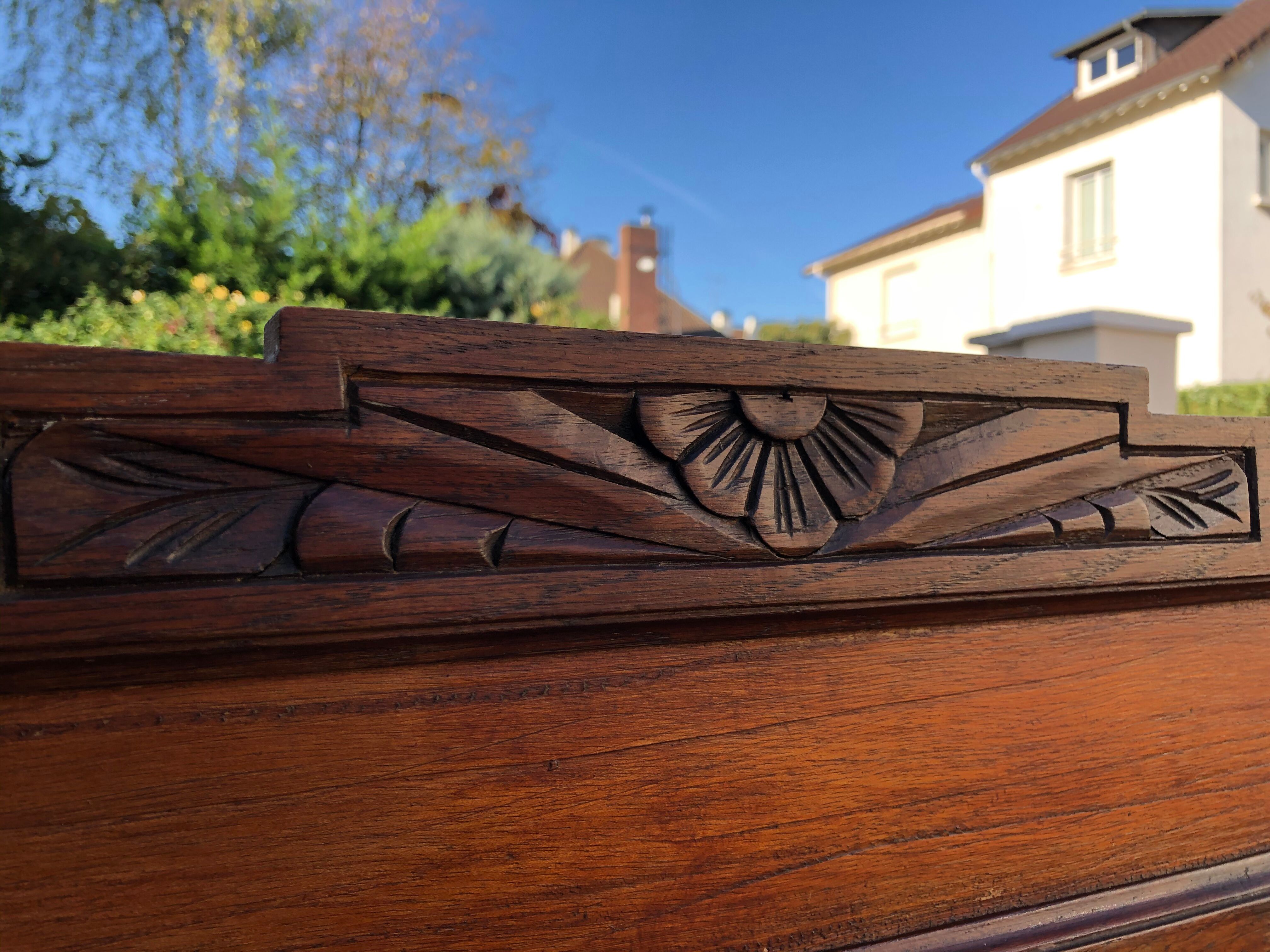 Armoire parisienne