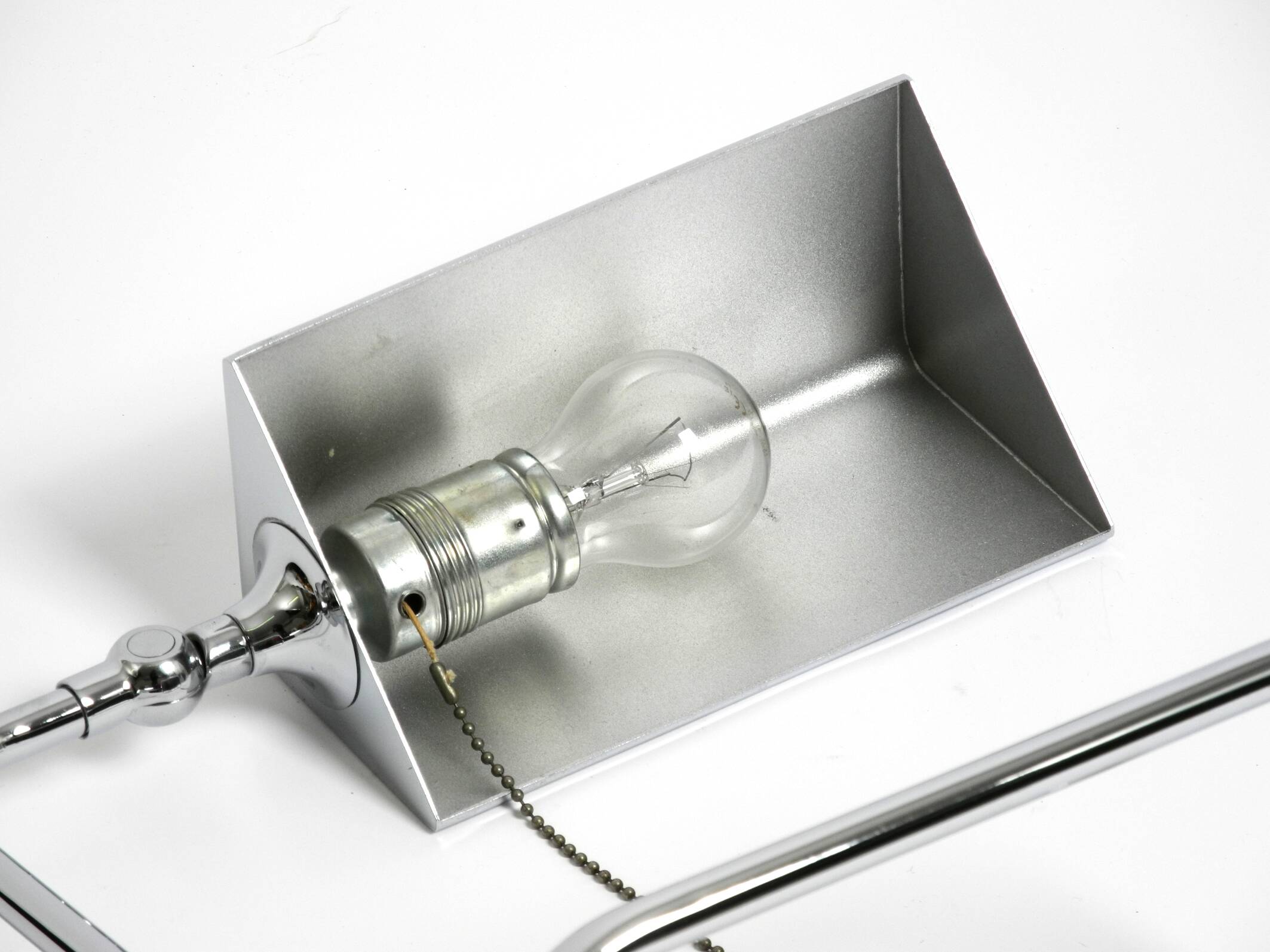 Large original 1980s chrome table lamp by Florian Schulz