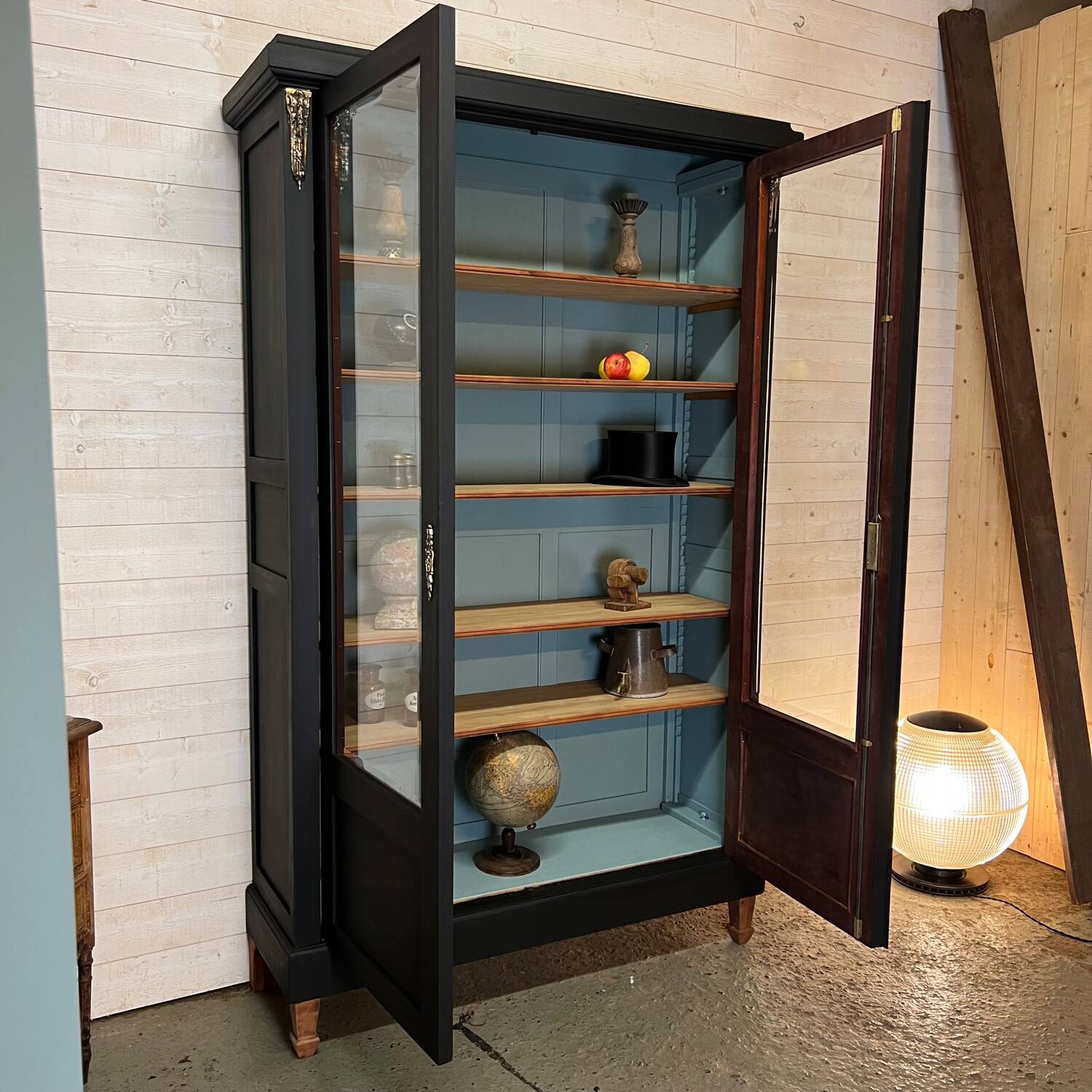 Napoleon III Showcase