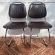 Chaises traineau cantilever chrome et skai années 70