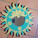 Miroir soleil en bois jaune vert