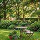 Table de jardin Eiffel en fer forgé riveté du XIXe