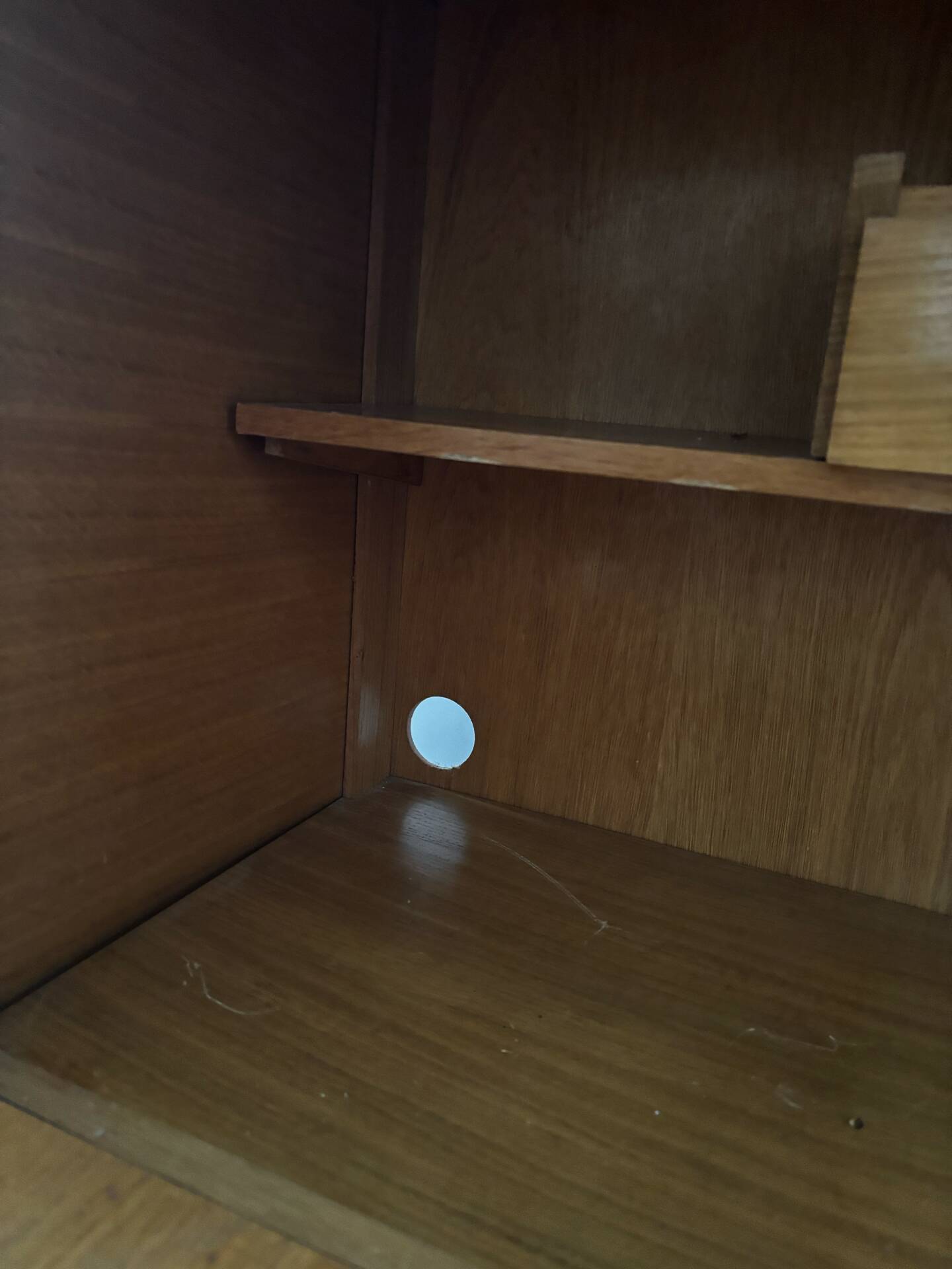 Desk / Secretary in wood from the 60s-70s