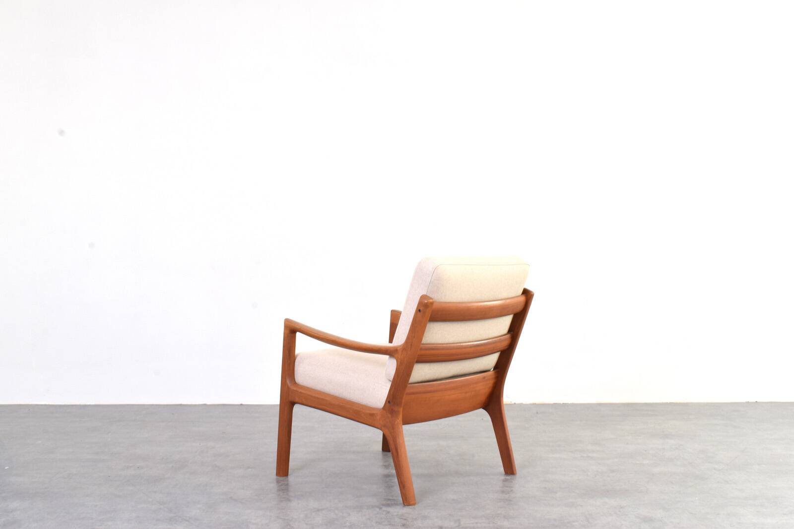 Fauteuil Senator en teck danois des années 50 par Ole Wanscher pour Cado, 1960