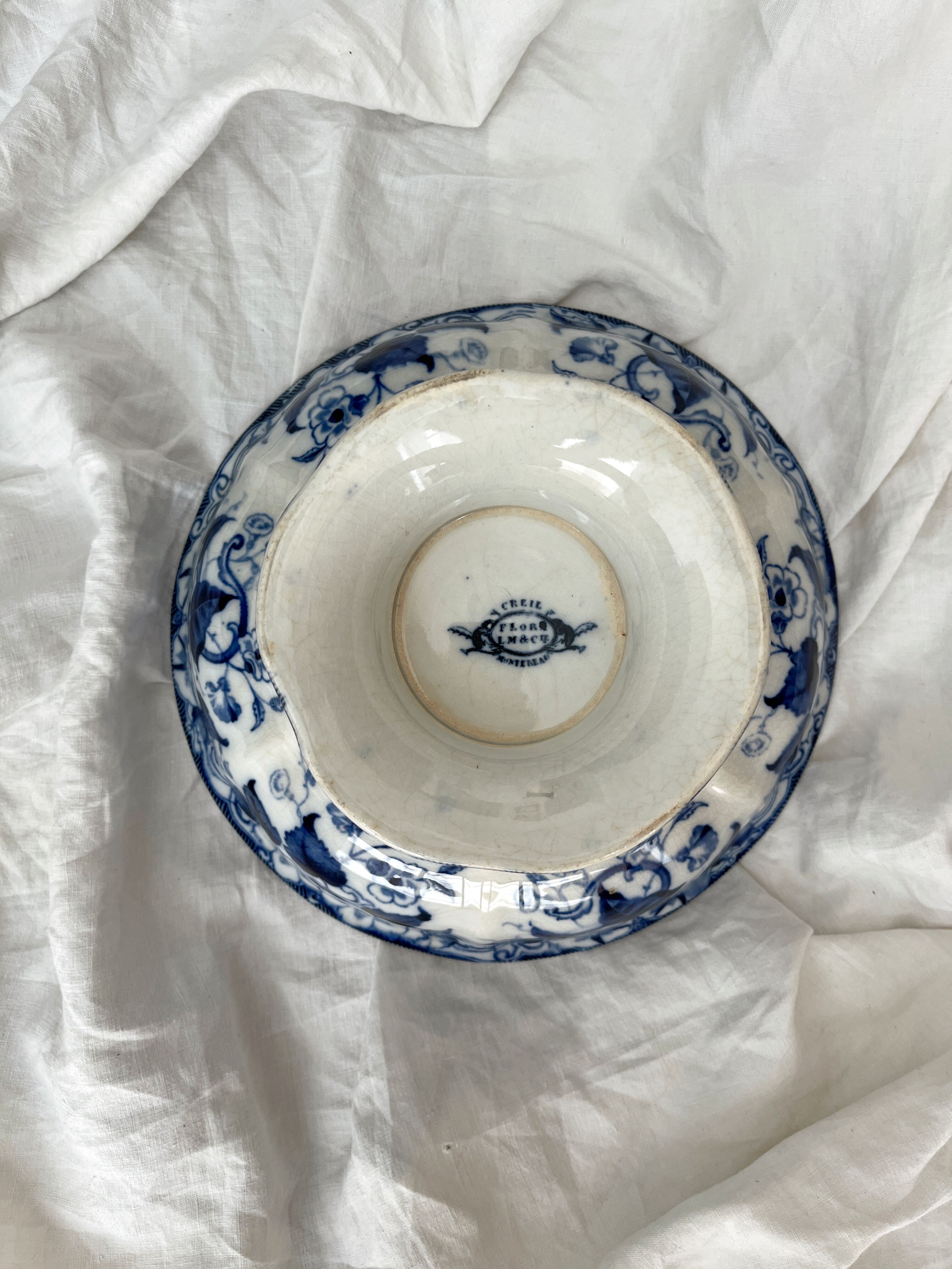 Flora pedestal bowl/salad bowl, Creil and Montereau, late 19th century