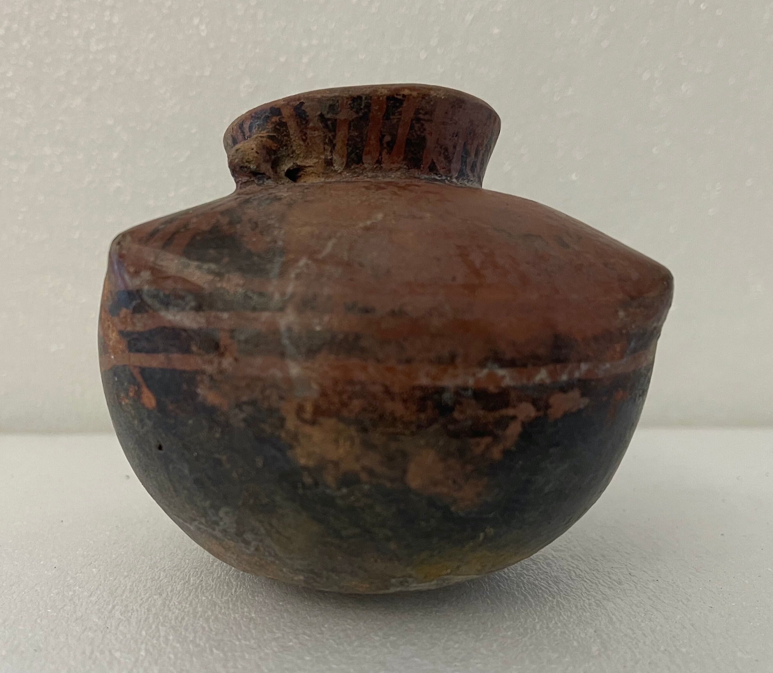China pot from the Neolithic period Majiayao culture (-3300-2200 BC.C)