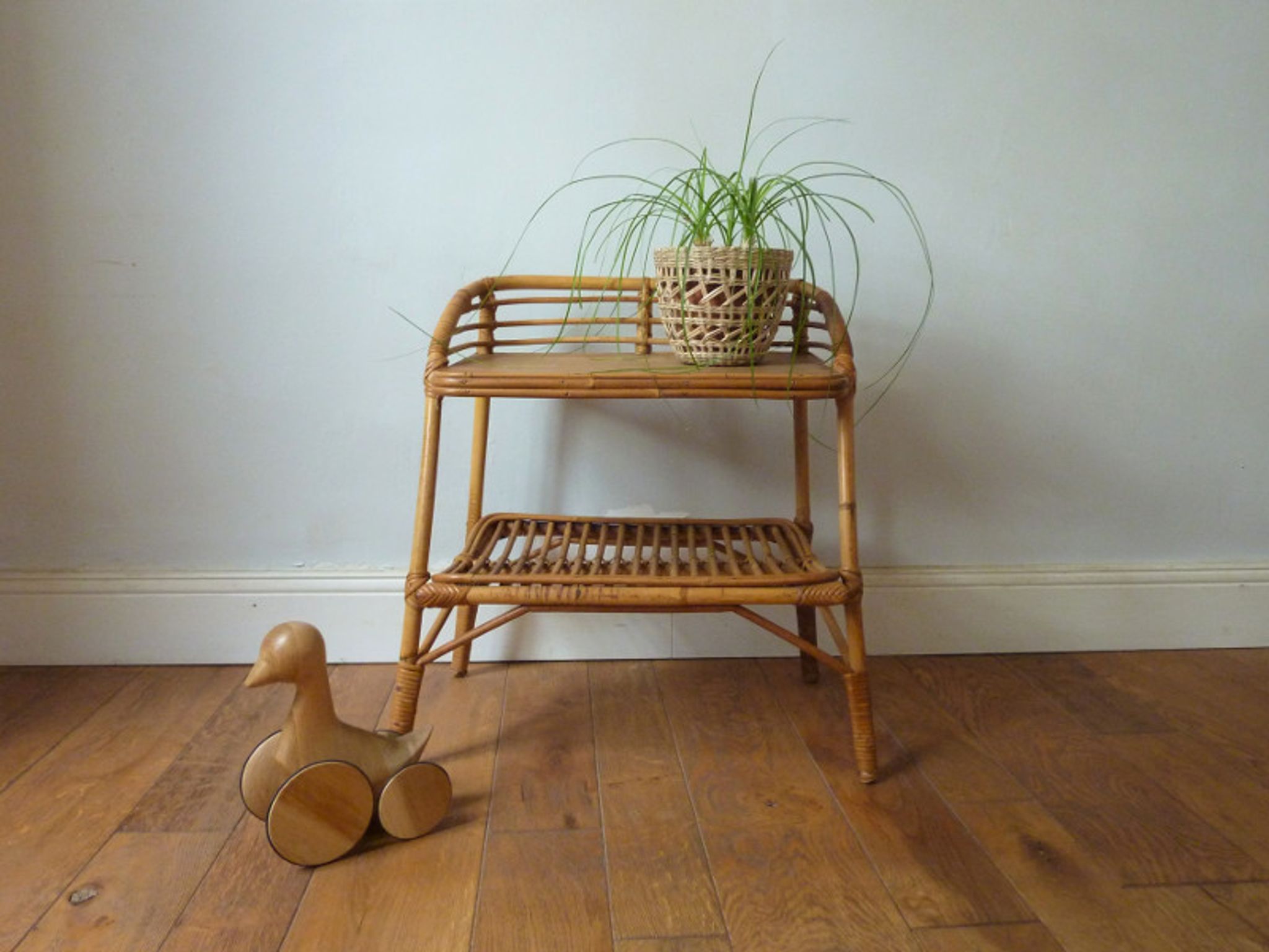 Table de chevet rotin