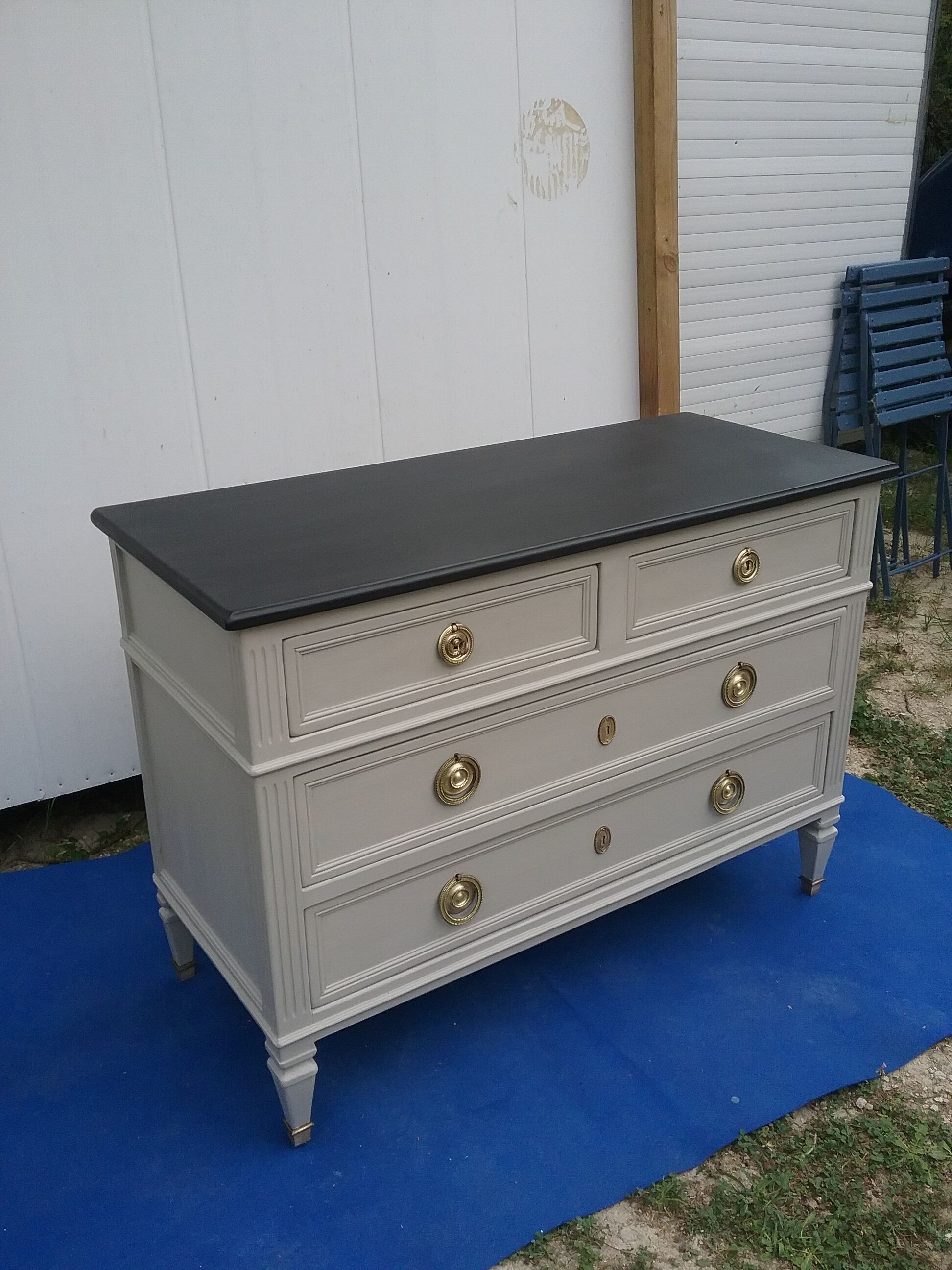 Commode style L XVI