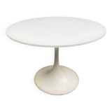 Vintage round tulip table